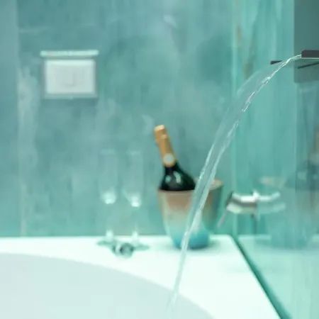 Suite Acquamarine By Symphonya Luxury Holiday Rentals