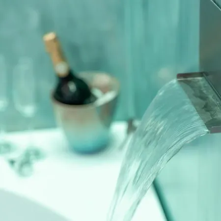 Suite Acquamarine By Symphonya Luxury Holiday Rentals 3*